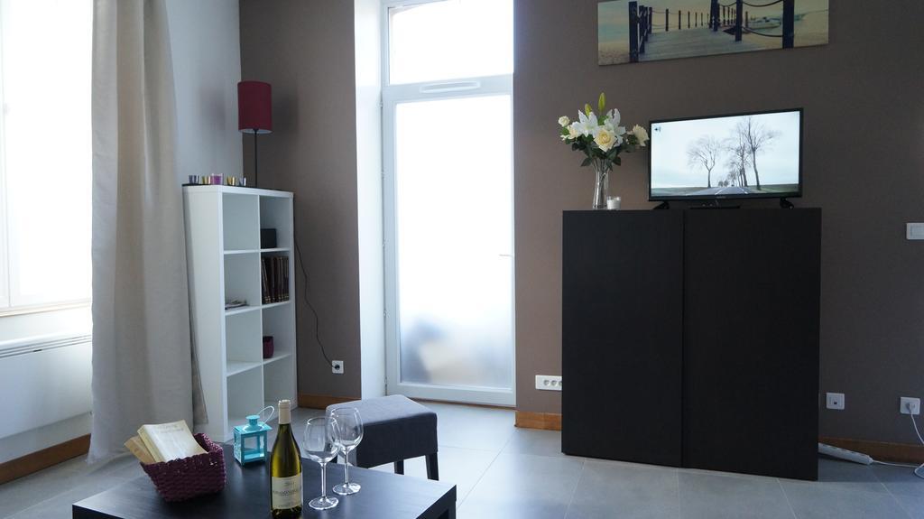 Le Puligny, Appartement Classe 3 Etoiles Бон Экстерьер фото
