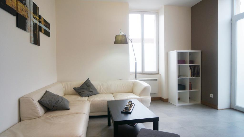 Le Puligny, Appartement Classe 3 Etoiles Бон Экстерьер фото